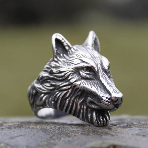 Silver Color 316L Stainless Steel Wild Wolf Biker Rings Mens Fashion Animal Jewelry Gift for Him